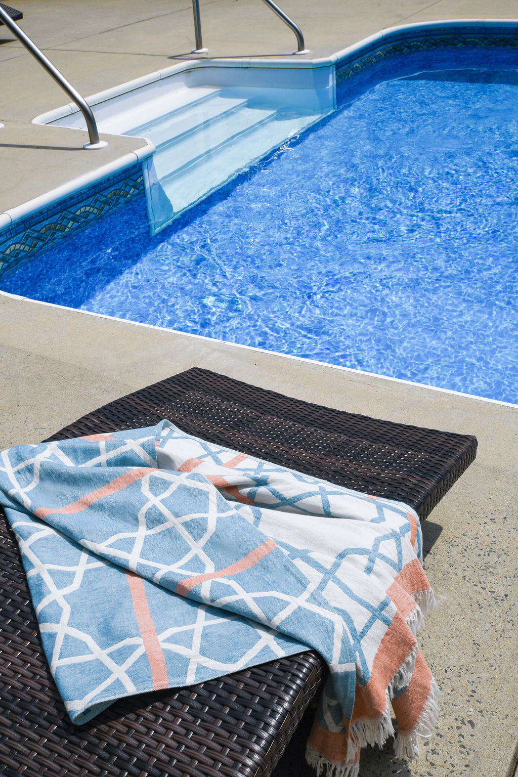MARRAKECH | LUXURY BEACH TOWEL | APRICOT - BLUE