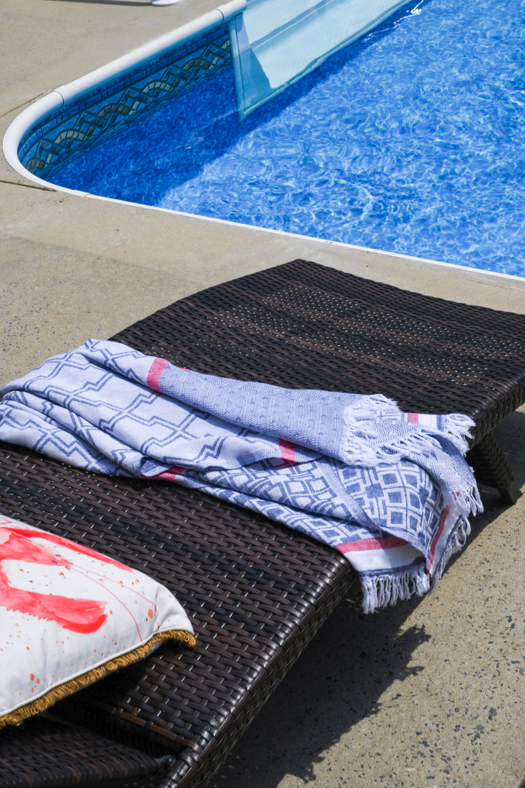 MARINERO | LUXURY BEACH TOWEL | NAVY - BLUE