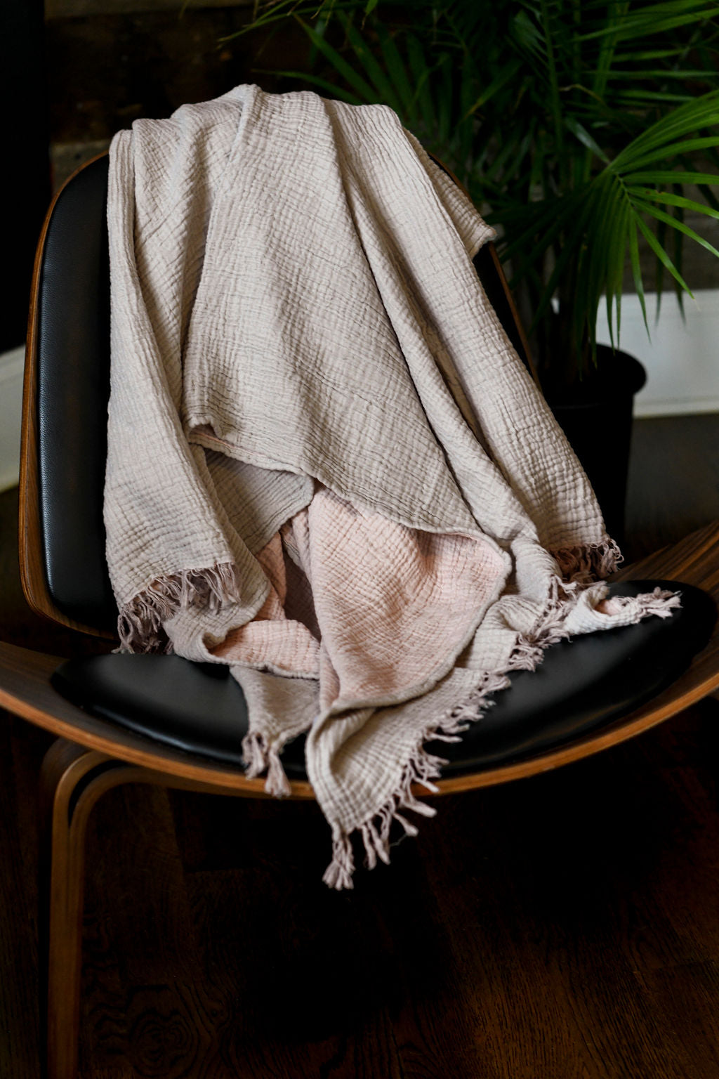 Riviera Luxury Throw Blanket | Cappuccino