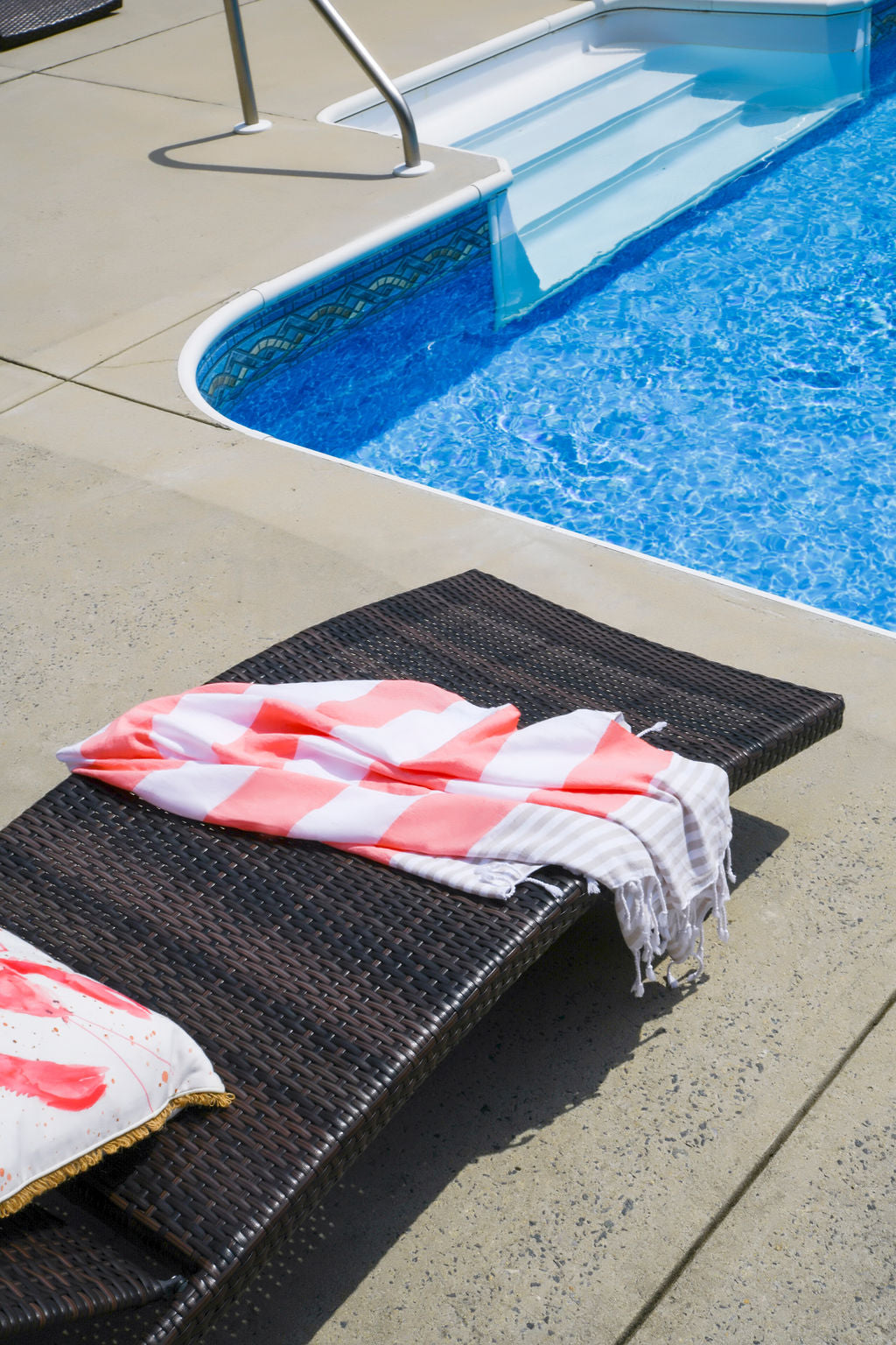 JOURNEY | CLASSIC BEACH TOWEL | BEIGE - PAPAYA