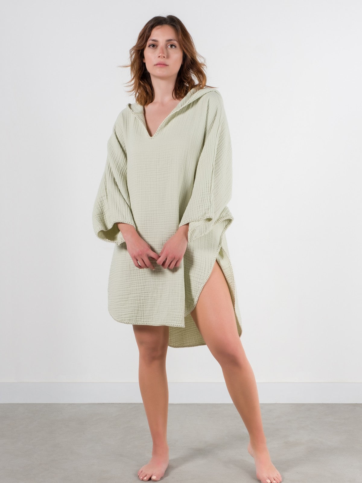 COCOON PONCHO | LIGHT GREEN