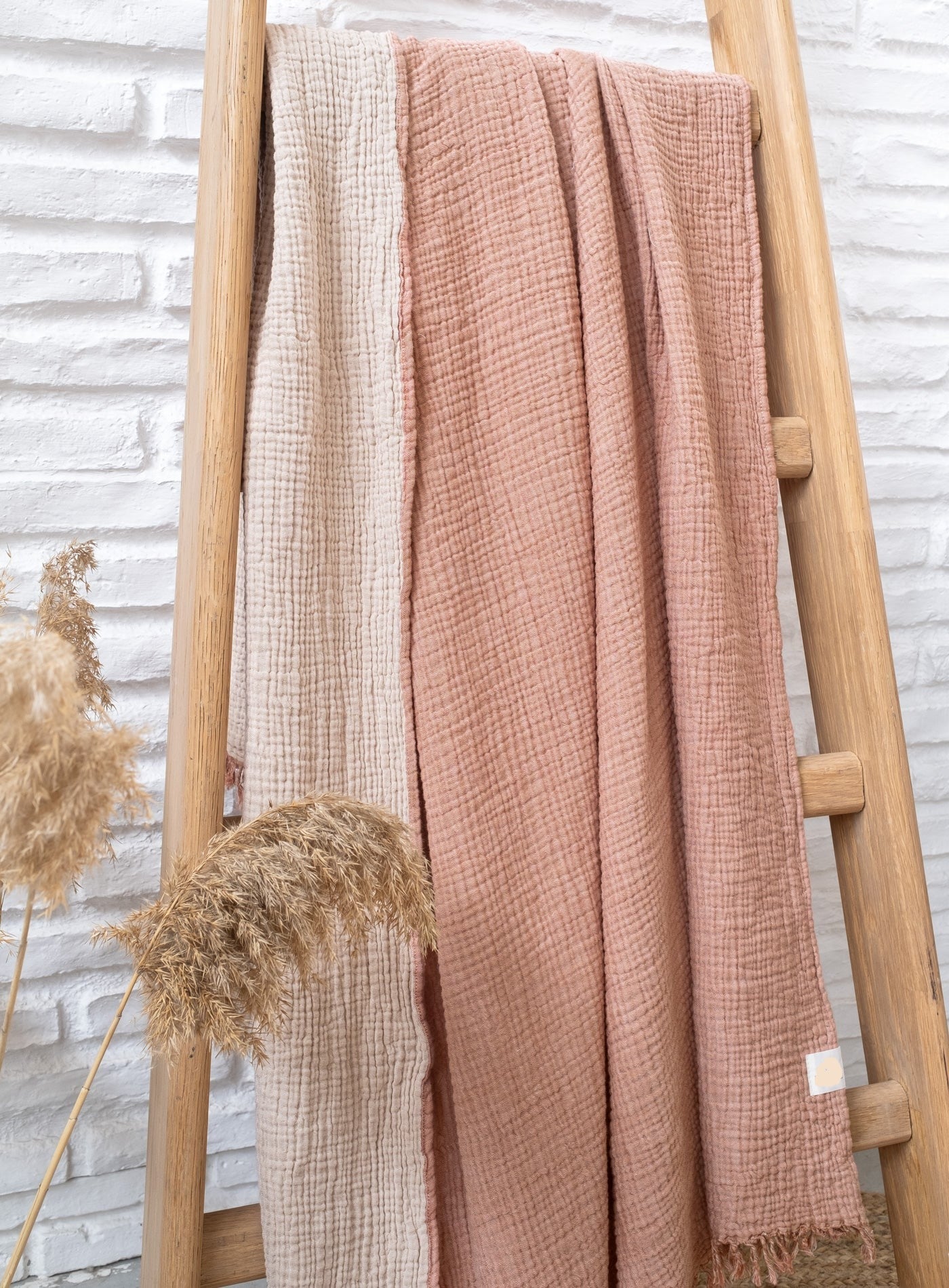 Riviera Luxury Throw Blanket | Cinnamon - Nougat