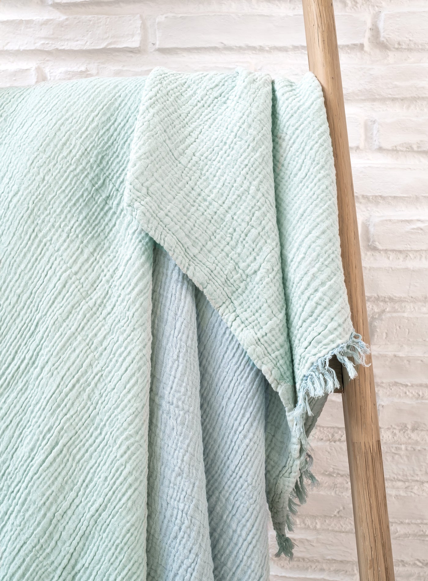 Riviera Luxury Throw Blanket | Sage - Light Blue